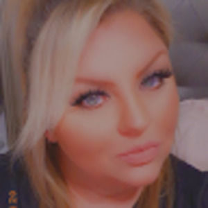 Meet your Posher, Becky